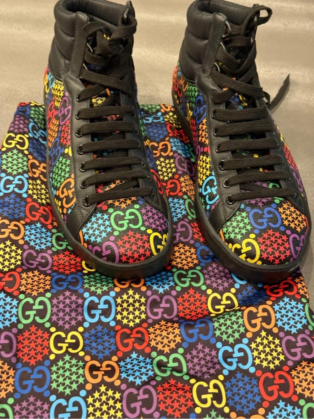 Authentic Men’s Gucci Psychedelic Rainbow Ace GG Logo High-Top Sneakers